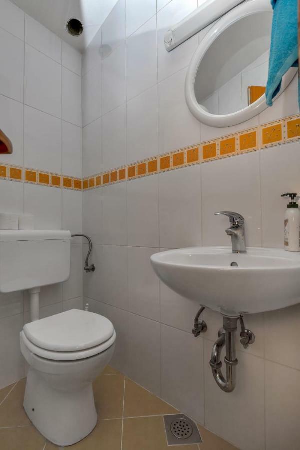 Apartman Sunce Apartment Makarska Bagian luar foto